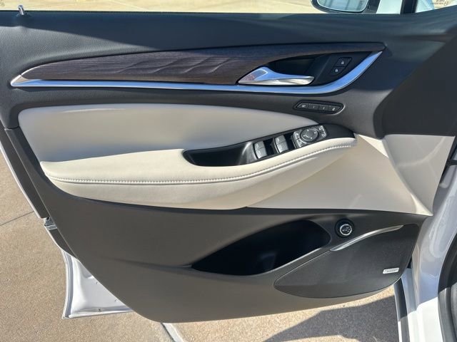 Used 2024 Buick Enclave Avenir w/ Avenir Technology Package image 13