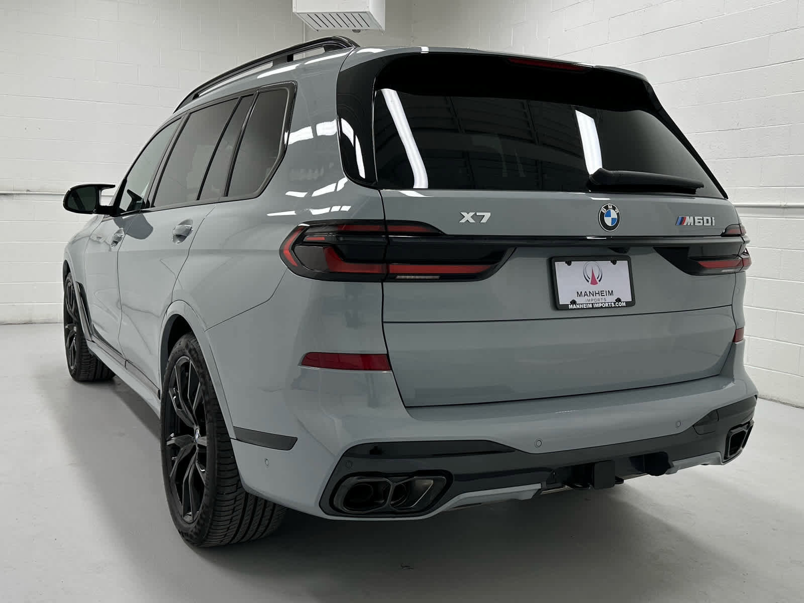 Used 2026 BMW X7 M60i image 8