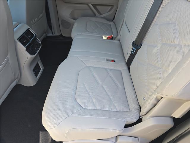 New 2026 Volkswagen Atlas SE image 13