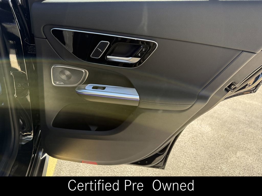 Certified 2025 Mercedes-Benz GLC 300 4MATIC image 33