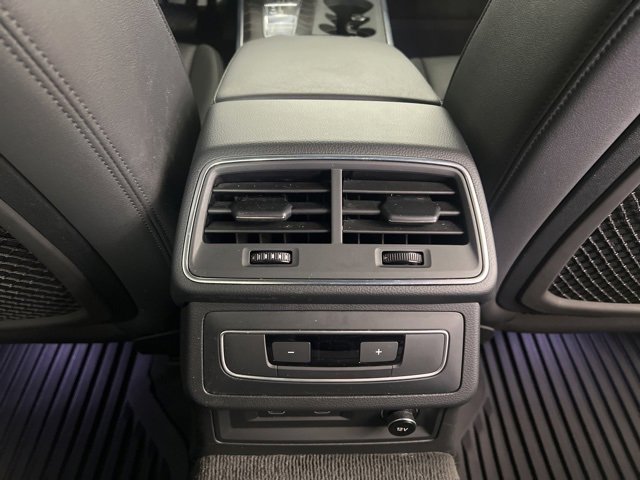 Used 2022 Audi A6 3.0T Premium w/ Convenience Package image 17