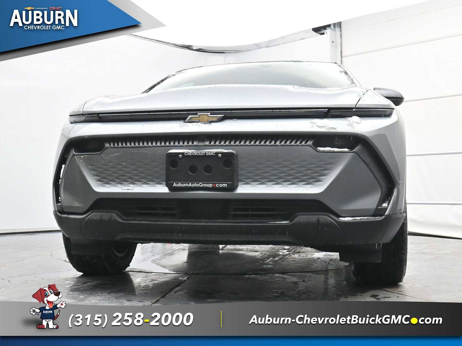 New 2026 Chevrolet Equinox EV LT image 17