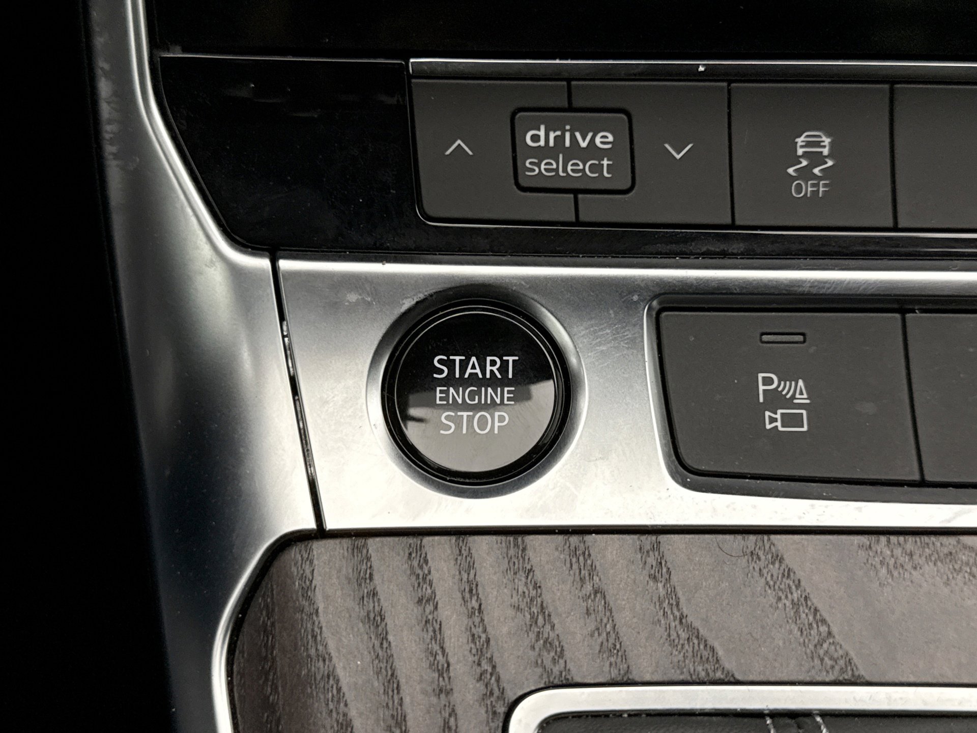 Used 2023 Audi A6 2.0T Premium w/ Convenience Package image 21