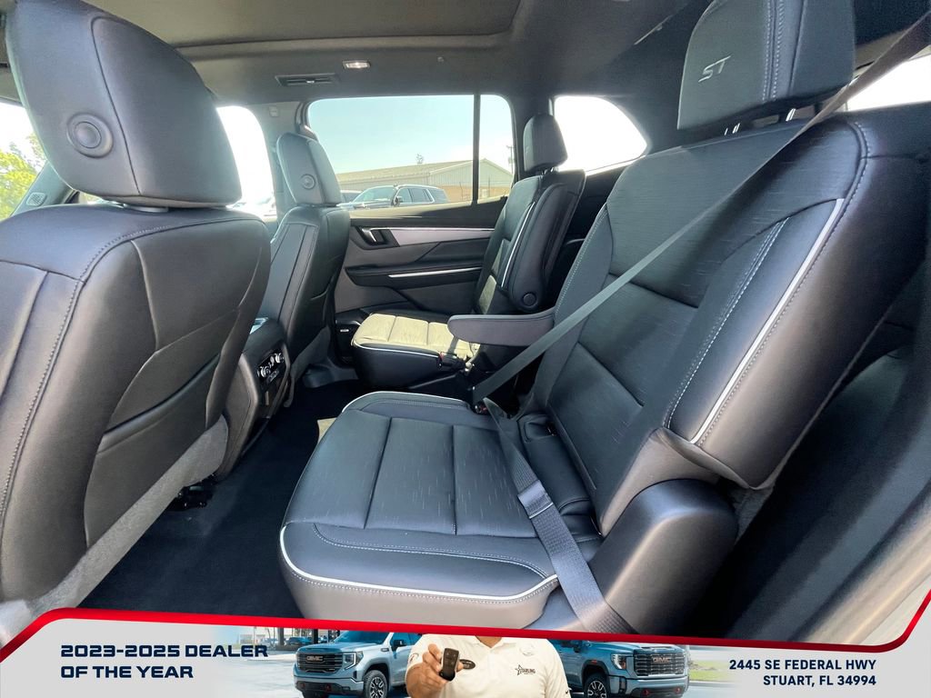 New 2026 Buick Enclave Sport Touring w/ Power Package image 12