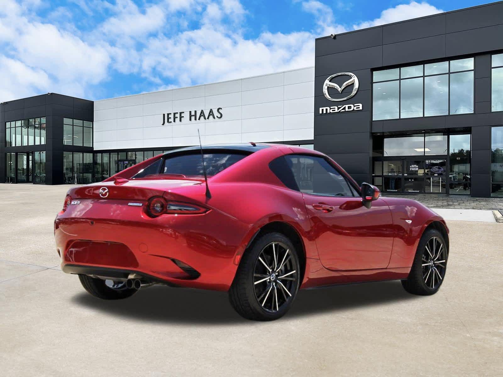 Used 2024 MAZDA MX-5 Miata RF Grand Touring RWD image 3