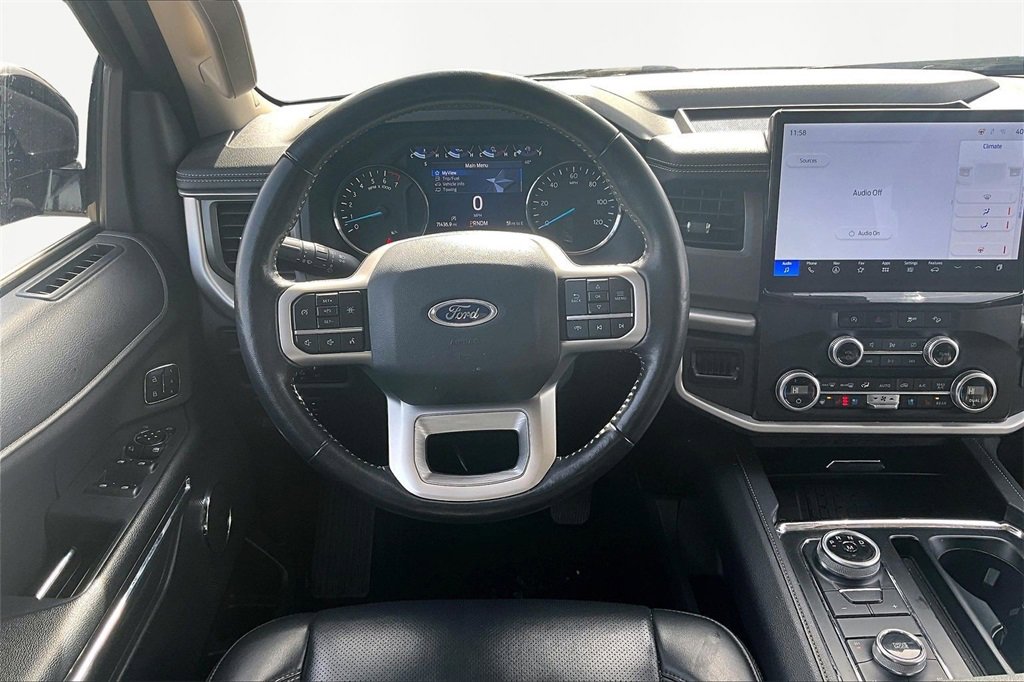 Used 2024 Ford Expedition Max XLT image 5
