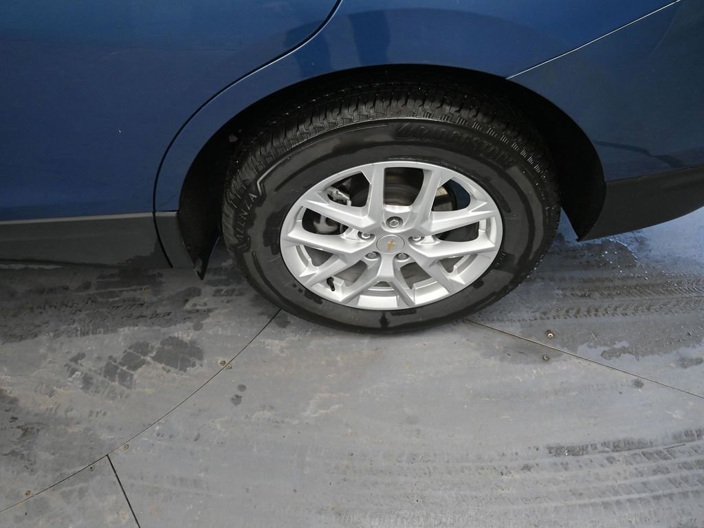 Used 2024 Chevrolet Equinox LT image 17