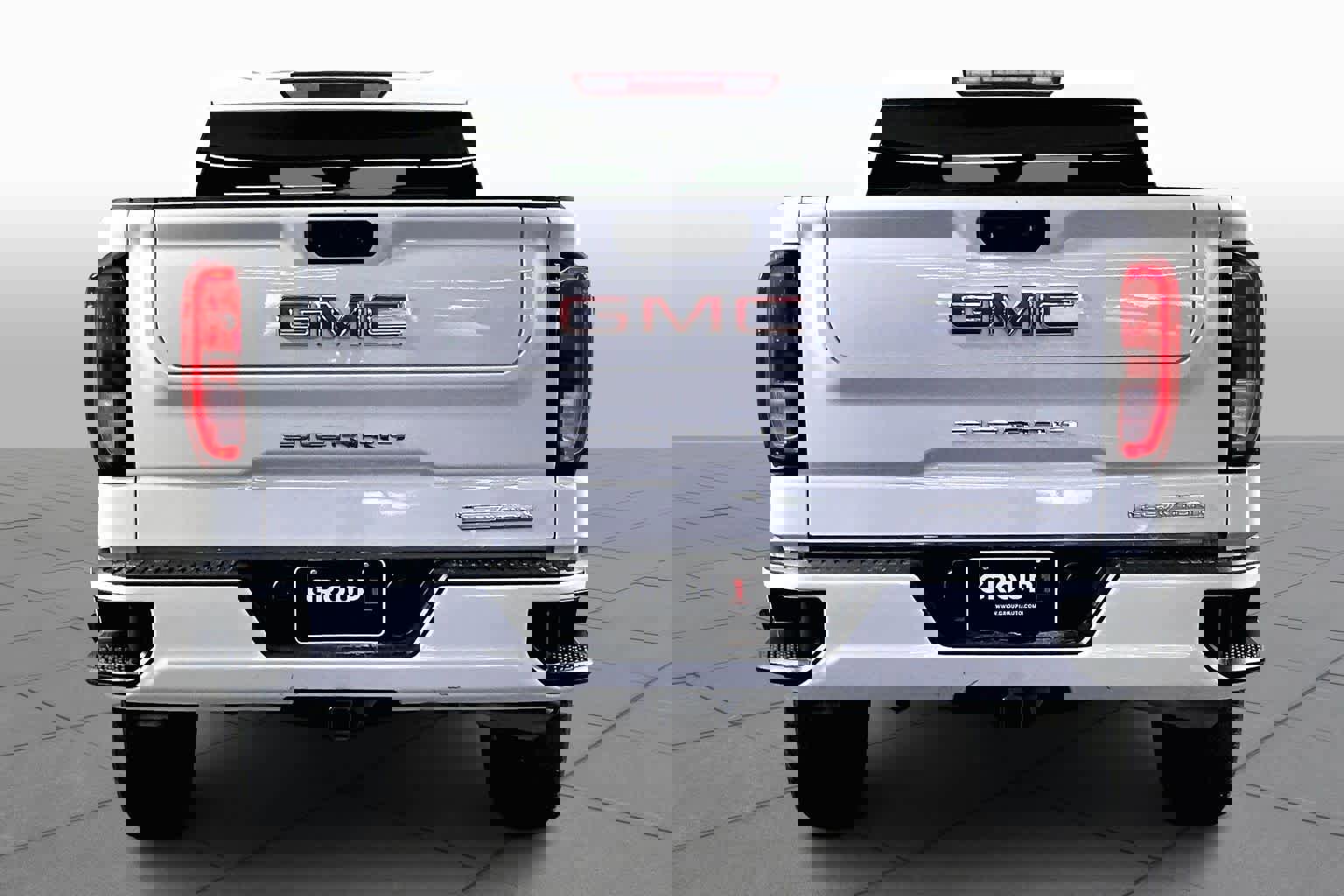 Certified 2025 GMC Sierra 1500 Elevation image 4