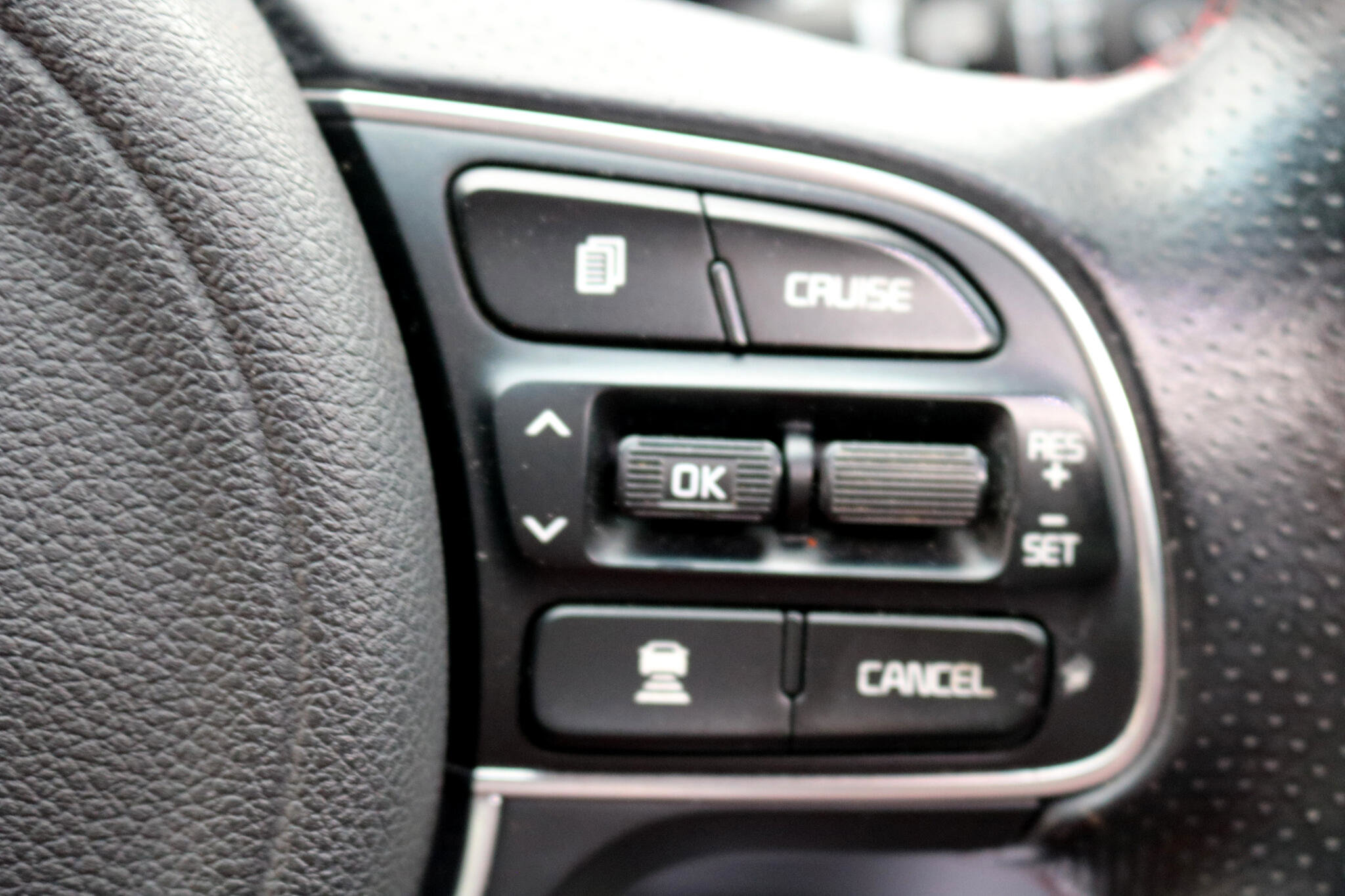 Used 2019 Kia Optima SX image 19