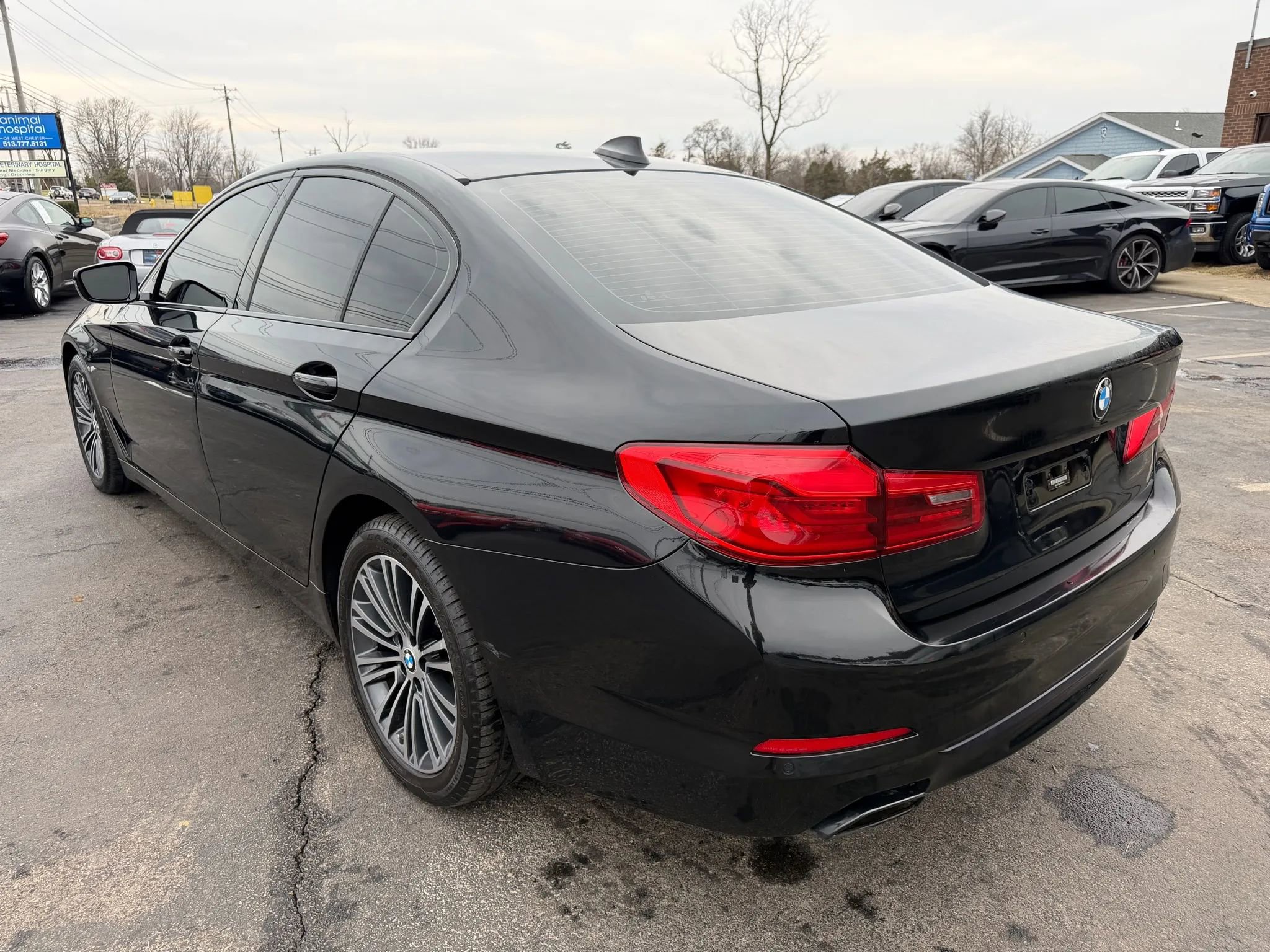 Used 2018 BMW 540i xDrive w/ Premium Package image 5