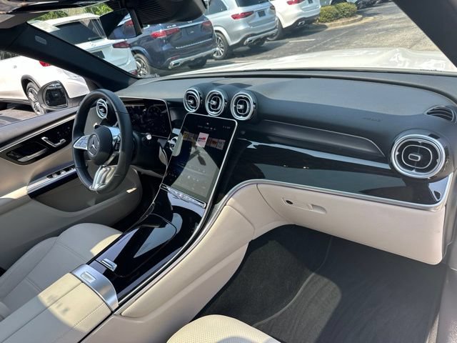 Used 2026 Mercedes-Benz GLC 300 4MATIC image 40
