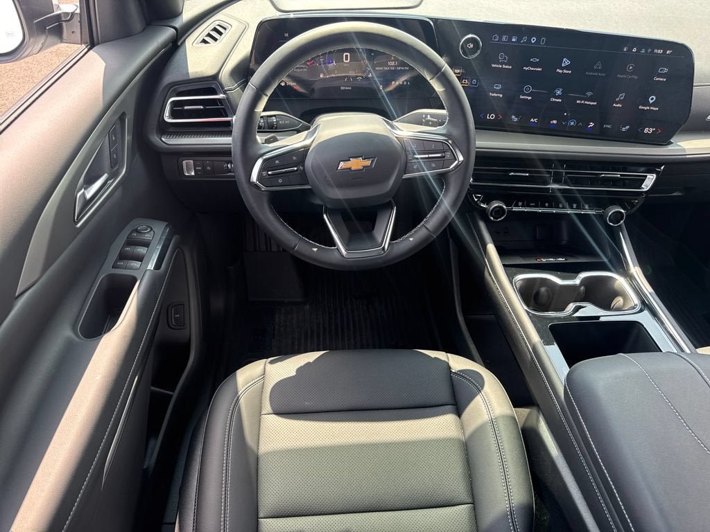 Used 2026 Chevrolet Traverse LT w/ Driver Confidence Package FWD image 14