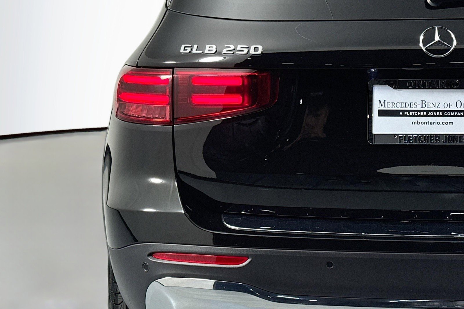 Certified 2025 Mercedes-Benz GLB 250 image 15