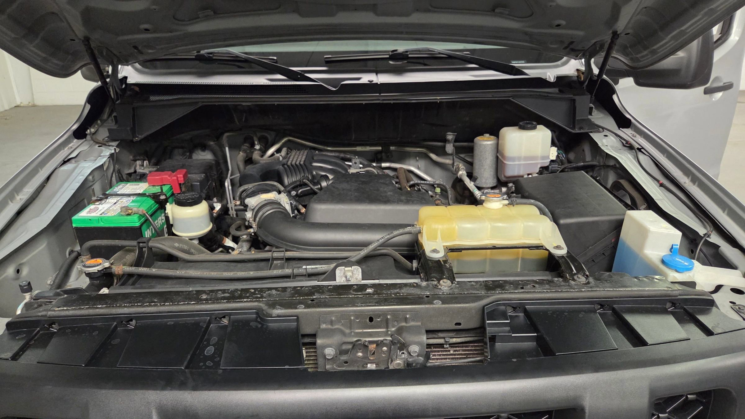 Used 2018 Nissan NV 2500 SV w/ Navigation Package image 36