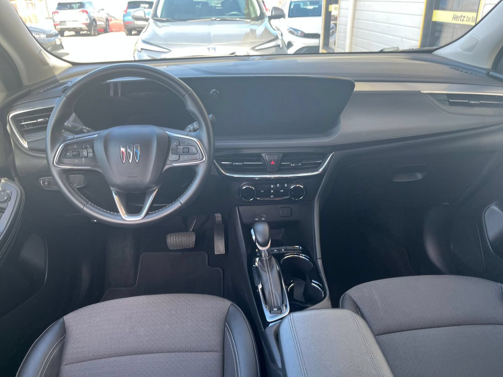 Used 2025 Buick Encore GX Preferred FWD image 30