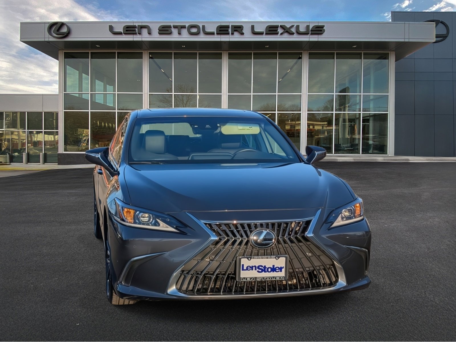 Certified 2022 Lexus ES 350 w/ Premium Package image 8