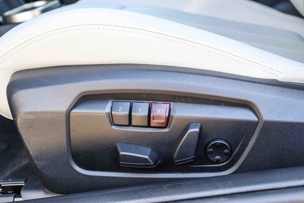 Used 2025 MINI Cooper S image 21