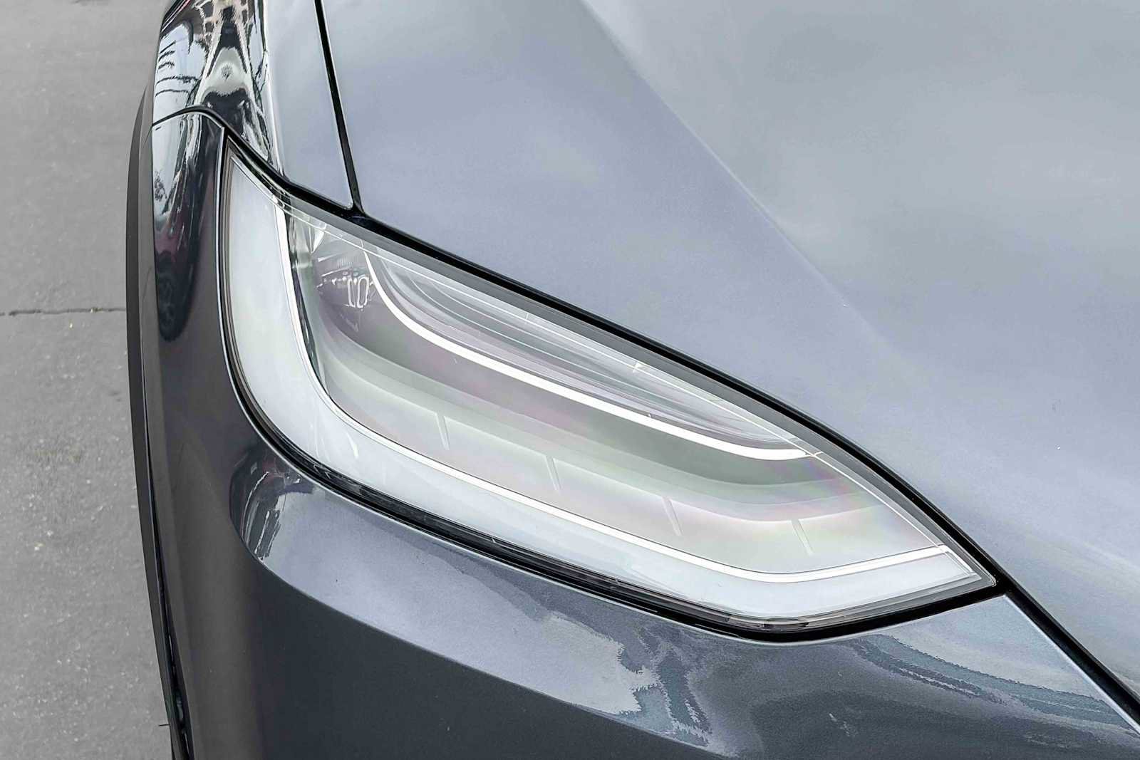 Used 2020 Tesla Model X Long Range AWD/4WD image 7