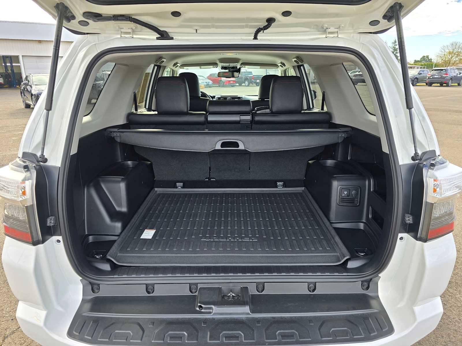 Certified 2020 Toyota 4Runner Venture image 14