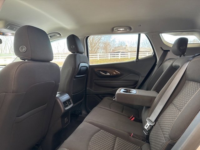 Used 2019 GMC Terrain SLE w/ Driver Convenience Package image 10