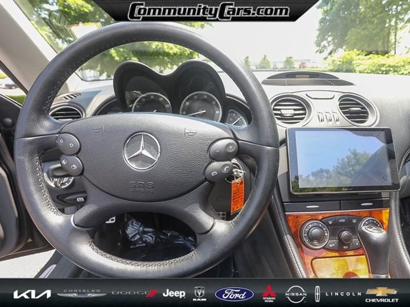 Used 2005 Mercedes-Benz SL 500 image 13