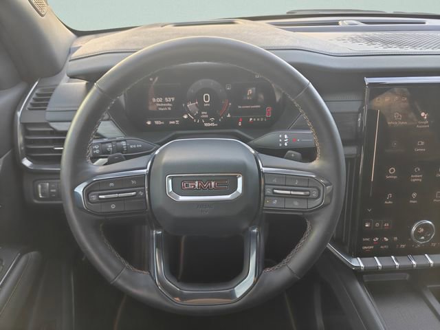 Used 2024 GMC Acadia AT4 w/ Luxury Package image 11
