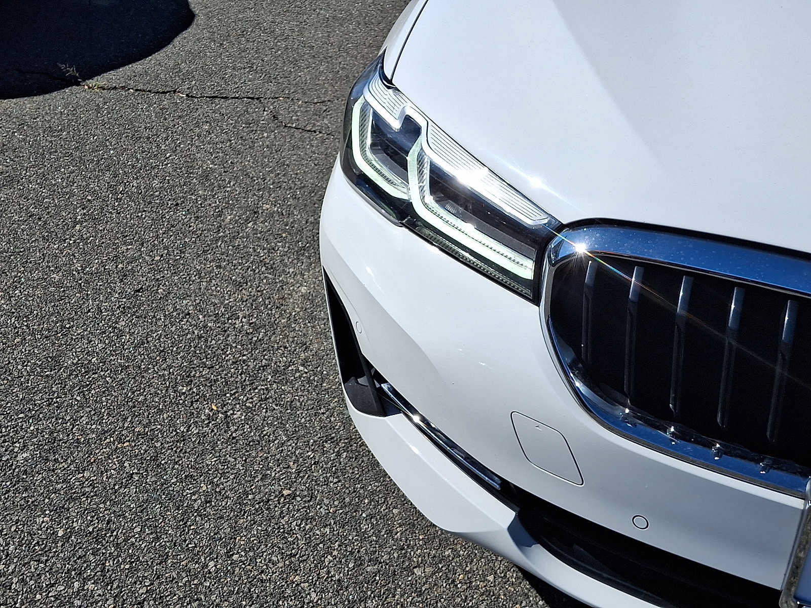 Used 2022 BMW 540i xDrive w/ Premium Package AWD/4WD image 10