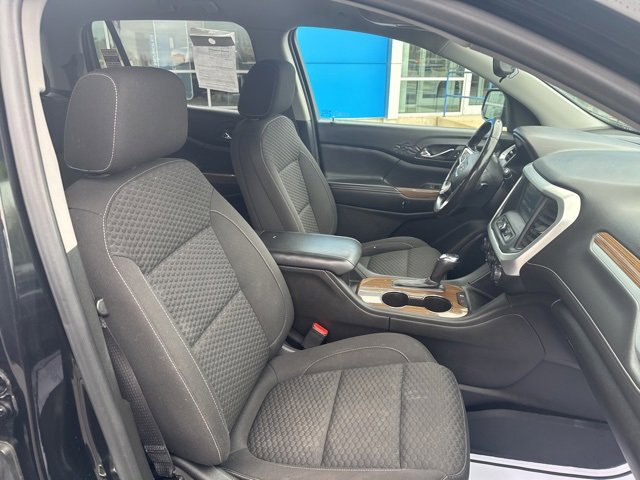 Used 2018 GMC Acadia SLE w/ LPO, Floor Liner Package image 10