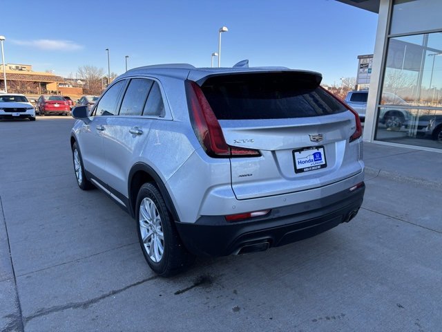 Used 2019 Cadillac XT4 Luxury w/ Cold Weather Package image 7