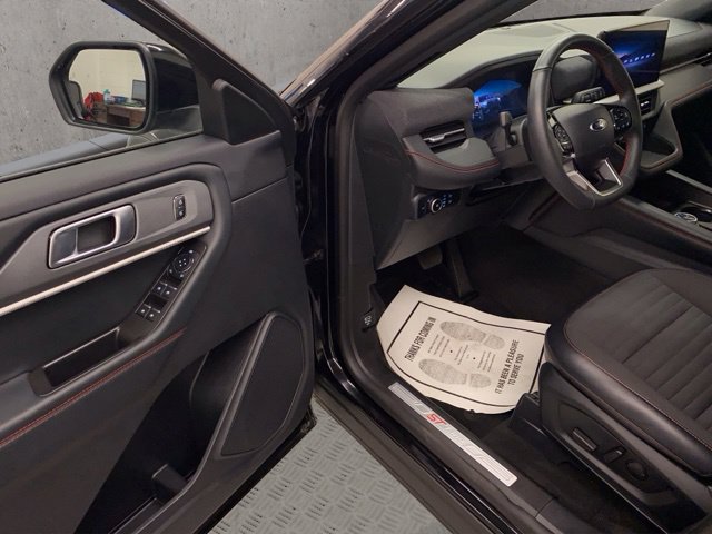 Used 2018 Ford Escape Titanium w/ Ford Safe & Smart Package AWD/4WD image 58