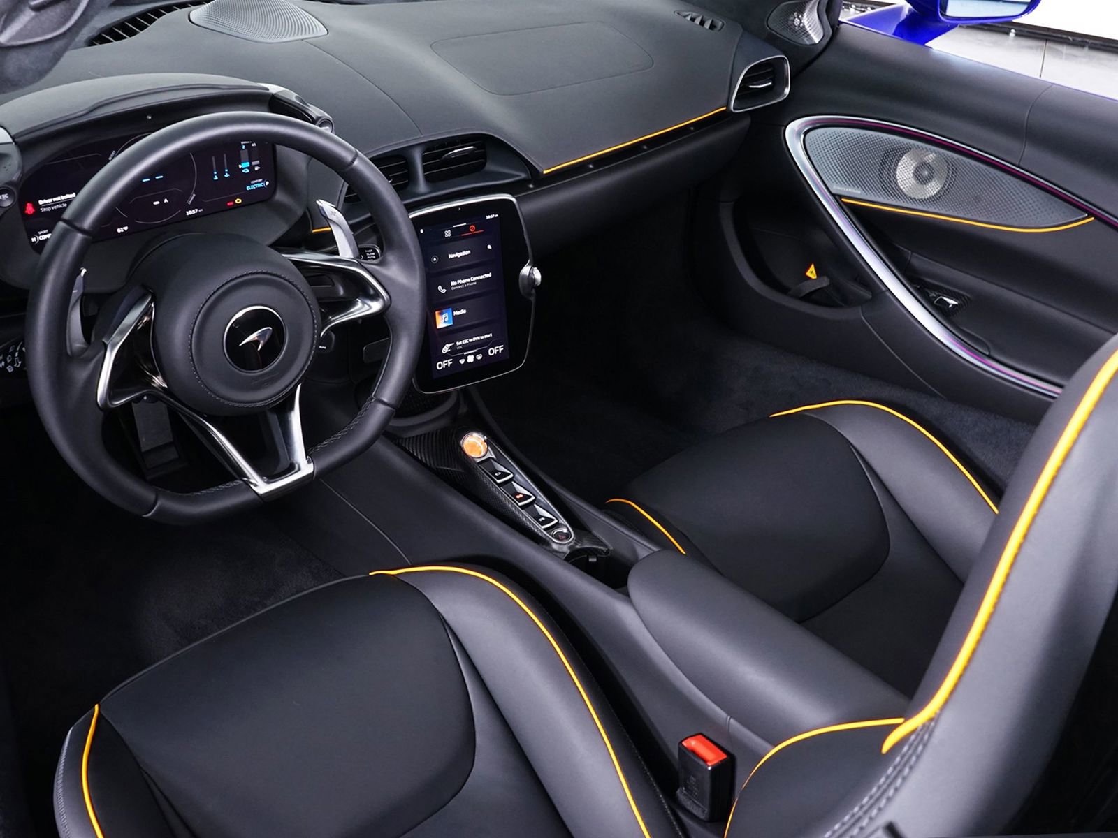 New 2025 McLaren Artura Spider image 20