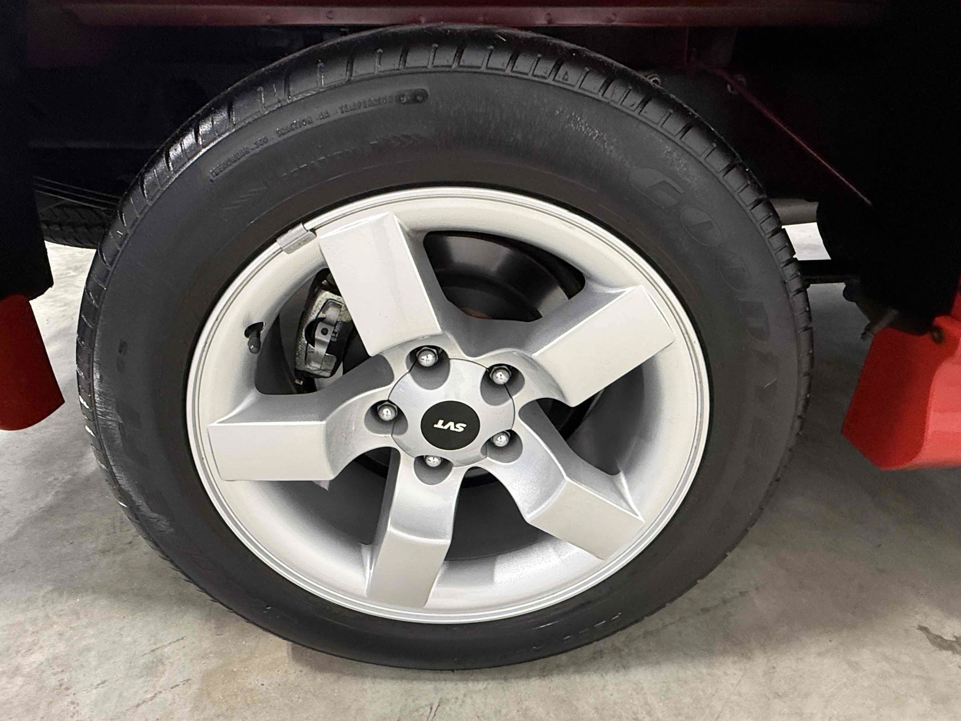 Used 2001 Ford F150 Lightning RWD image 76