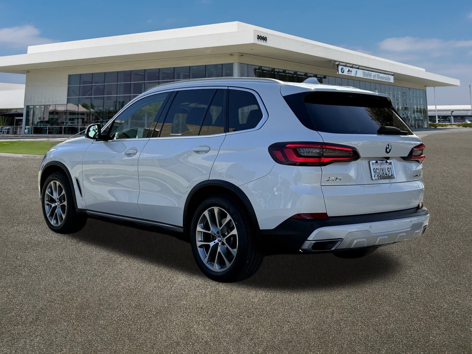 Certified 2022 BMW X5 xDrive40i image 8