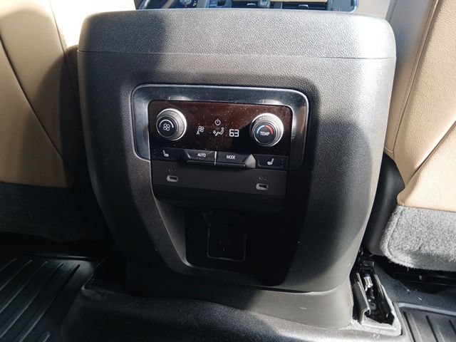 Used 2023 Chevrolet Tahoe Premier RWD image 23