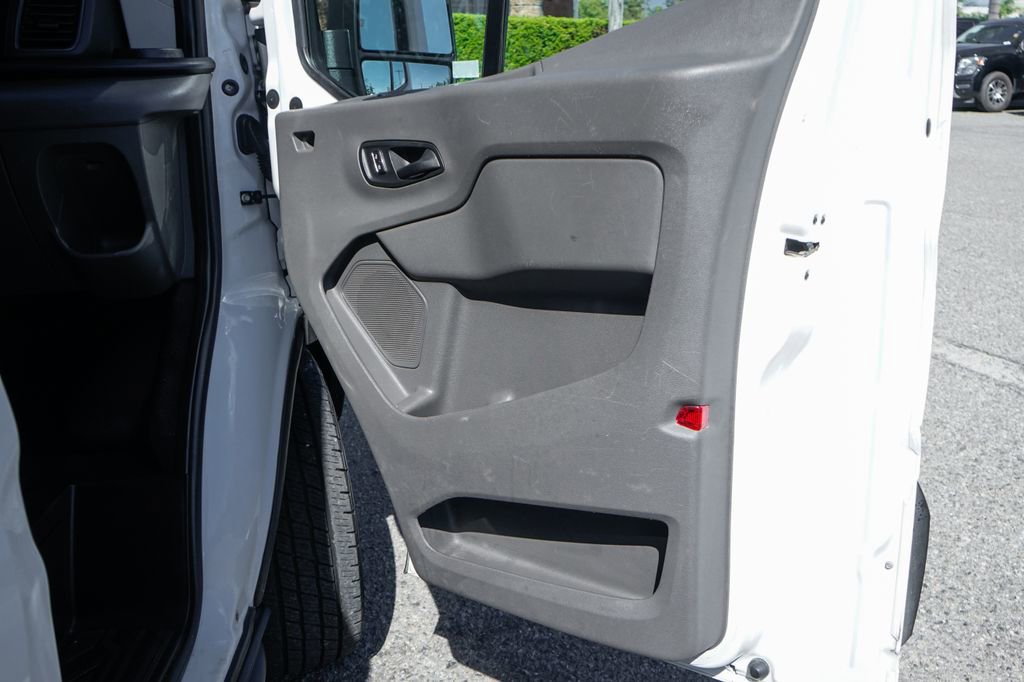 Used 2023 Ford Transit 250 Medium Roof w/ Load Area Protection Package image 36