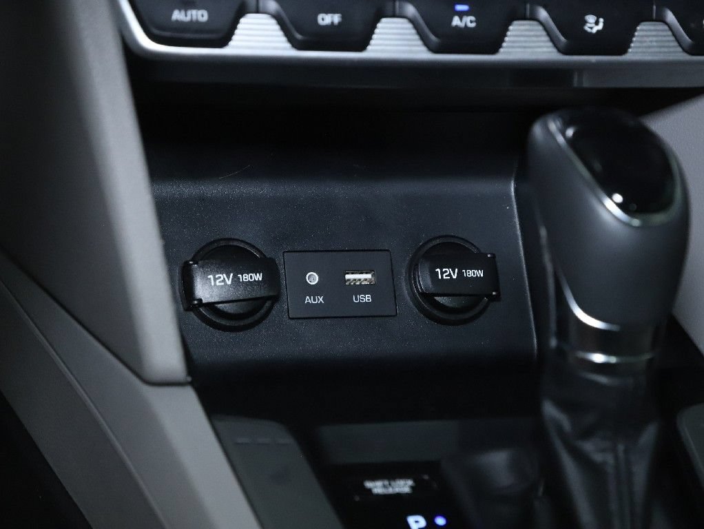 Used 2020 Hyundai Elantra Value Edition w/ Cargo Package (C1) FWD image 28