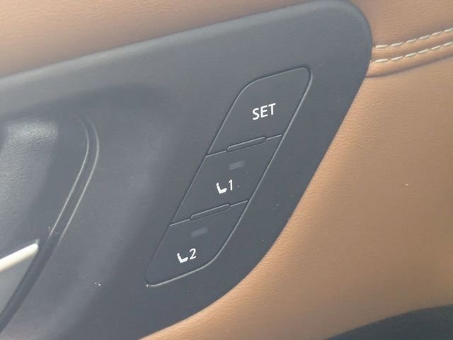 Used 2022 Nissan Pathfinder Platinum w/ Cargo Package image 11