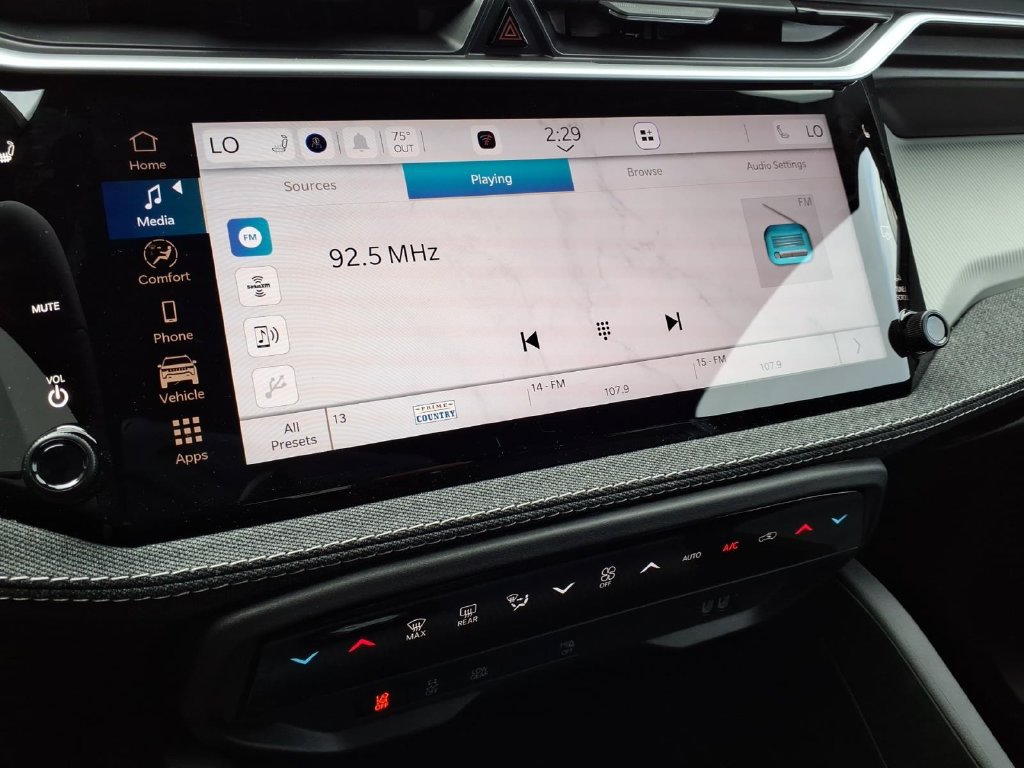 New 2026 Jeep Cherokee Laredo AWD/4WD image 18