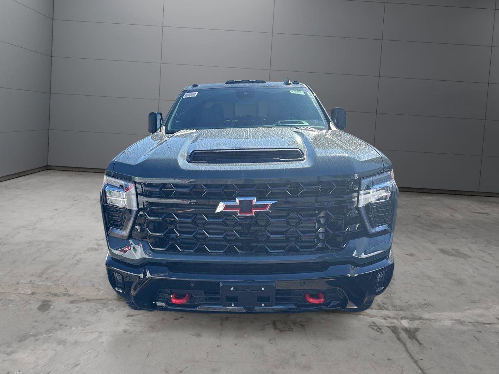 New 2026 Chevrolet Silverado 2500 ZR2 w/ LPO, Dark Essentials Package image 3