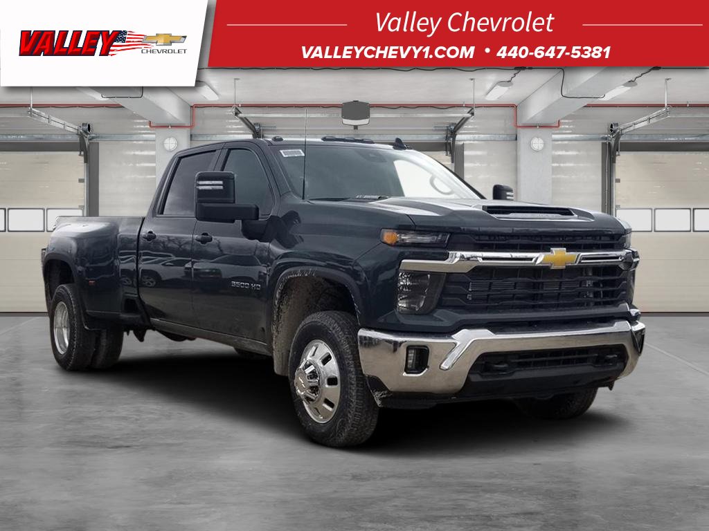 New 2026 Chevrolet Silverado 3500 LT w/ Leather Package