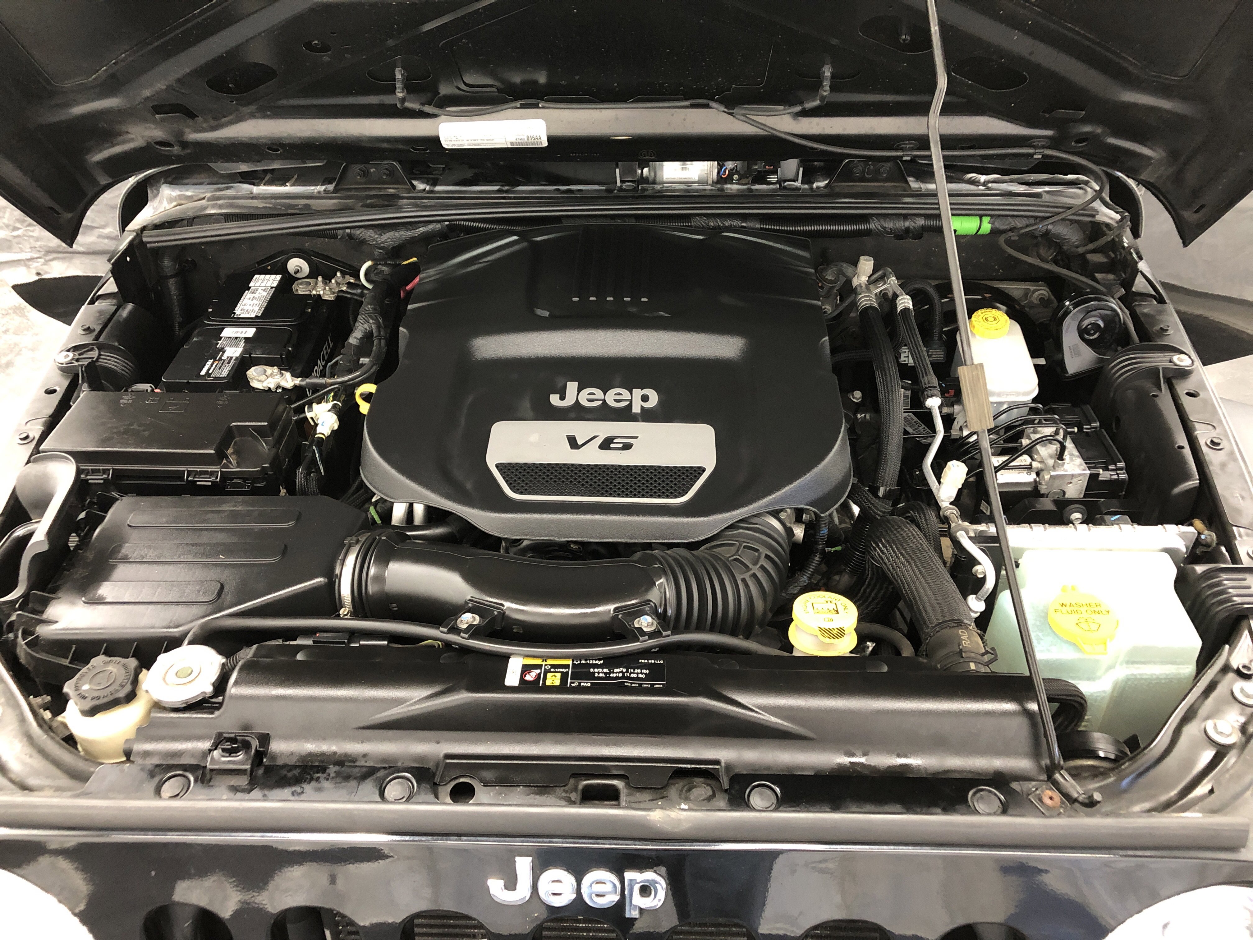 Used 2017 Jeep Wrangler Unlimited Sport w/ Quick Order Package 24S image 7