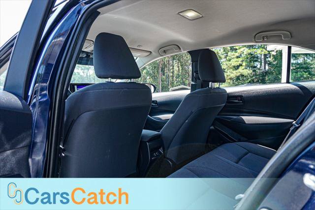 Used 2025 Toyota Corolla LE FWD image 32