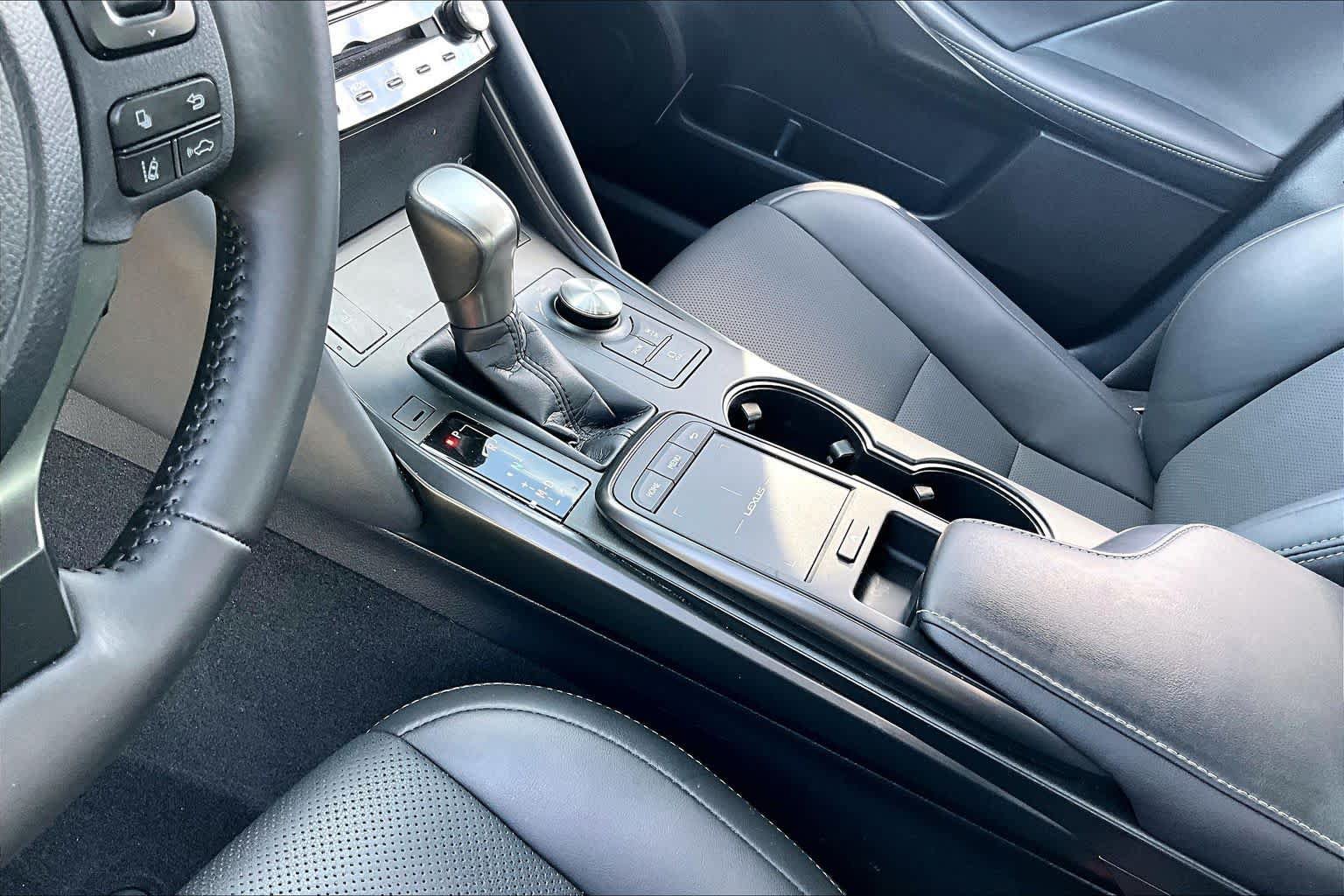 Used 2024 Lexus IS 350 F Sport w/ Accessory Package 2 RWD image 15