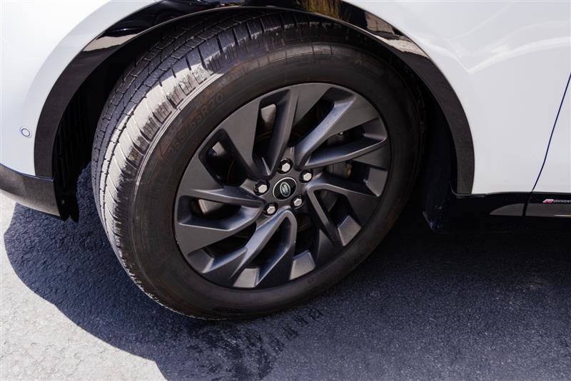 Used 2022 Land Rover Discovery S R-Dynamic AWD/4WD image 40