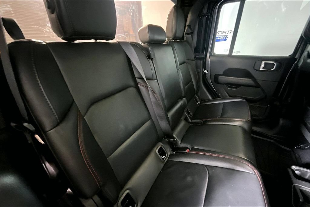 Used 2022 Jeep Gladiator Rubicon w/ Trailer Tow Package AWD/4WD image 19