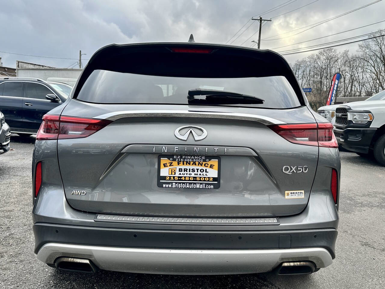 Used 2019 INFINITI QX50 Essential w/ Proactive Package AWD/4WD image 6