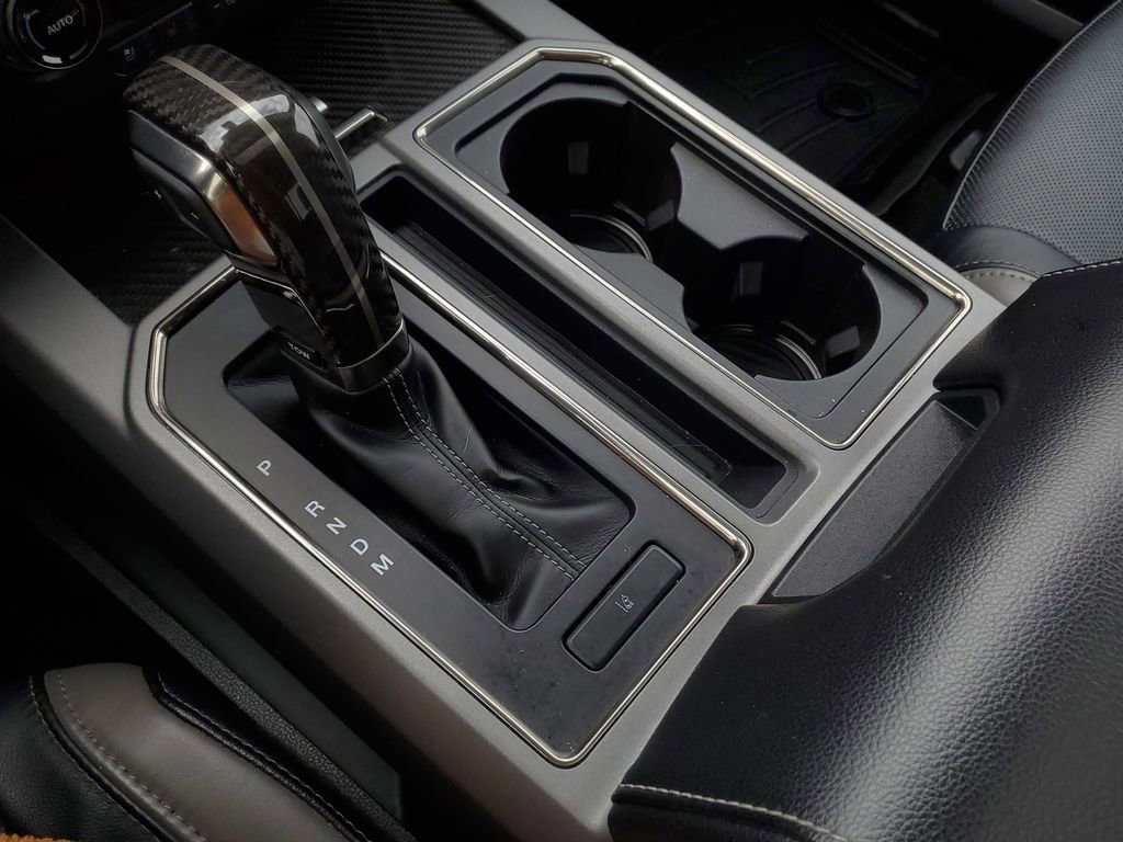 Used 2018 Ford F150 Raptor w/ Equipment Group 802A Luxury image 26