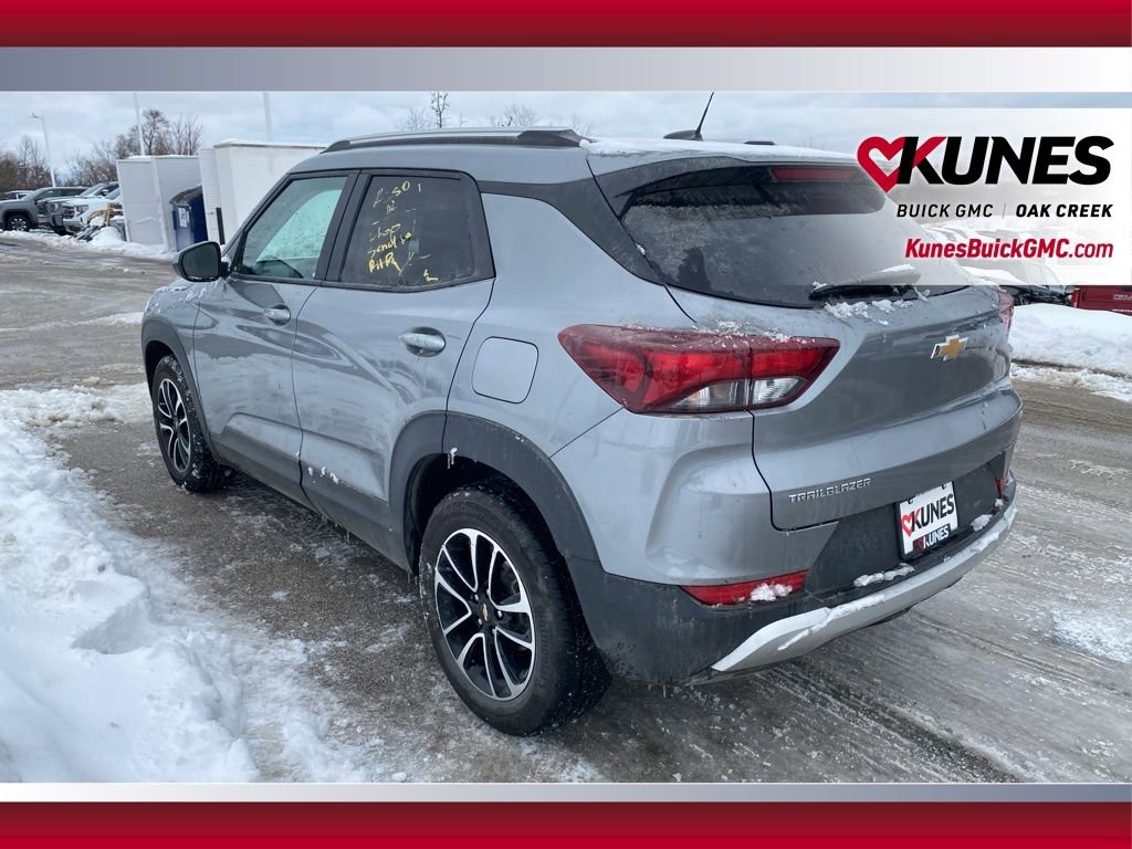 Used 2025 Chevrolet TrailBlazer LT image 6