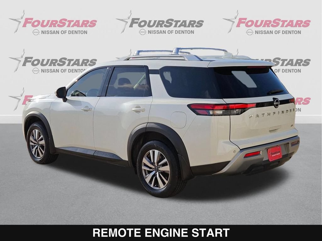 Used 2022 Nissan Pathfinder SL FWD image 7