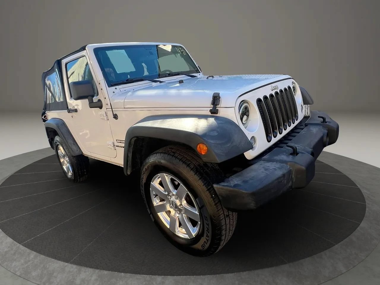 Used 2014 Jeep Wrangler Sport w/ Connectivity Group AWD/4WD image 3